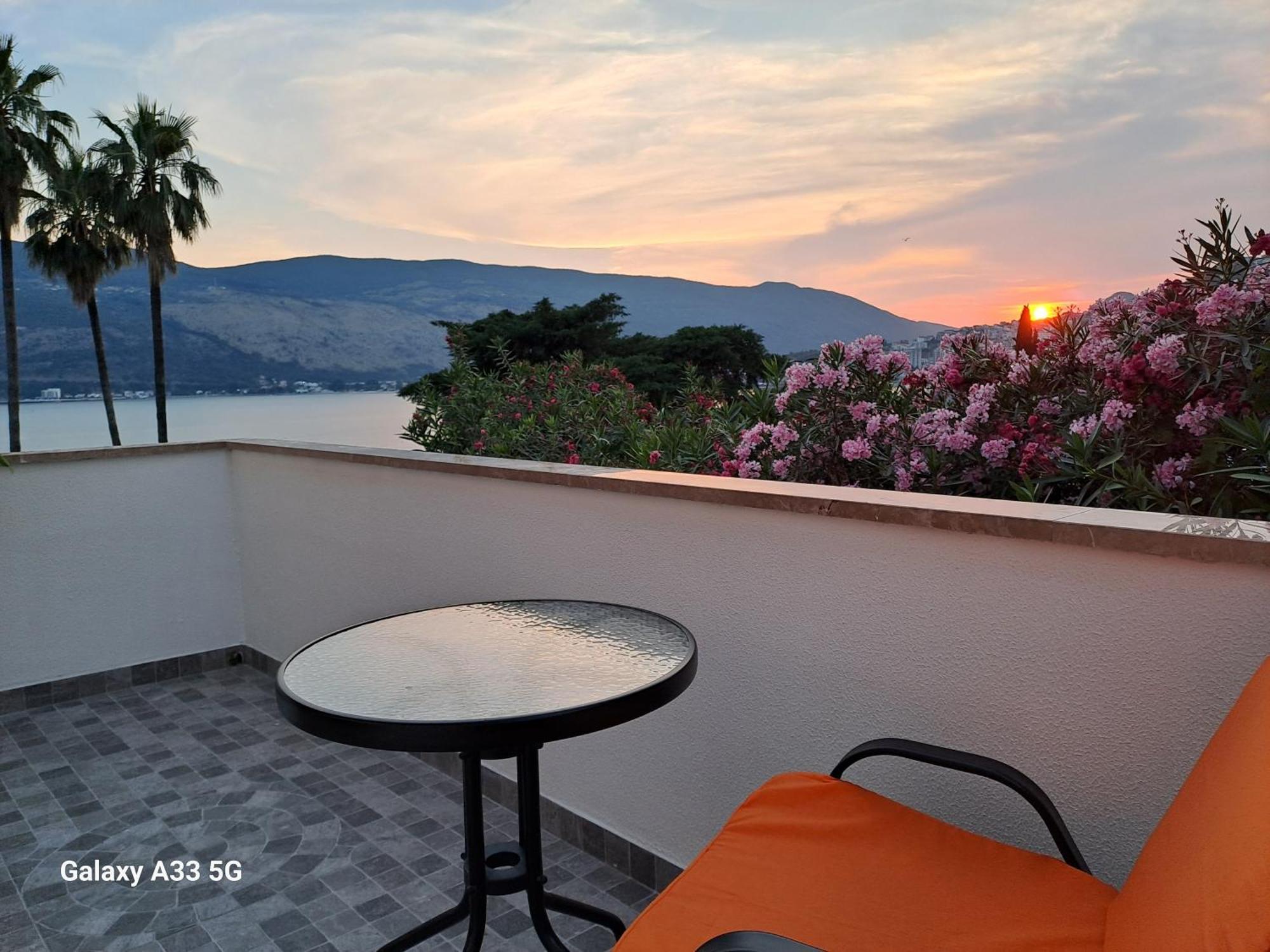 Vila Skala Herceg Novi Exterior photo